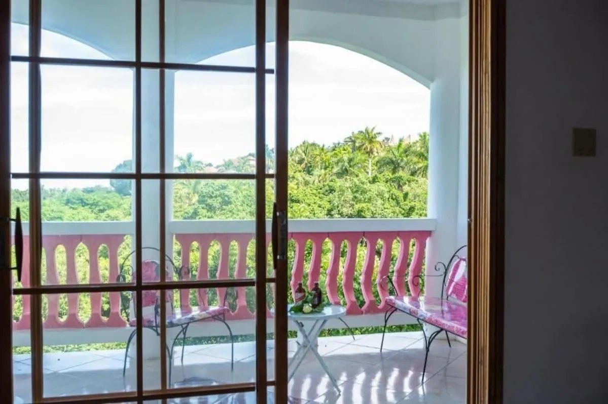 Hotel Spiritual 7 Montego Bay